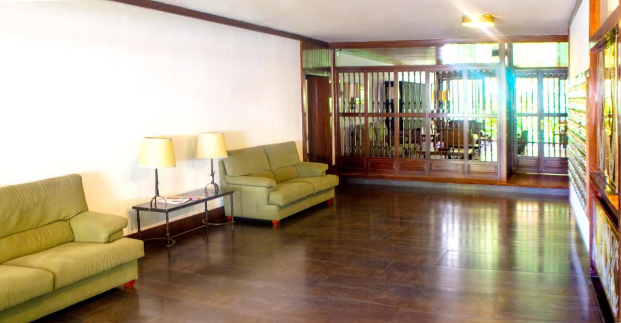 Apartamento Comfortable And Accessible In 35 M² Shared Pool Madrid